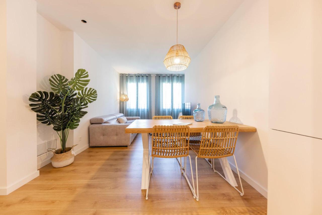 Bravissimo Gerio, 2-Bedroom Apartment Gérone Extérieur photo